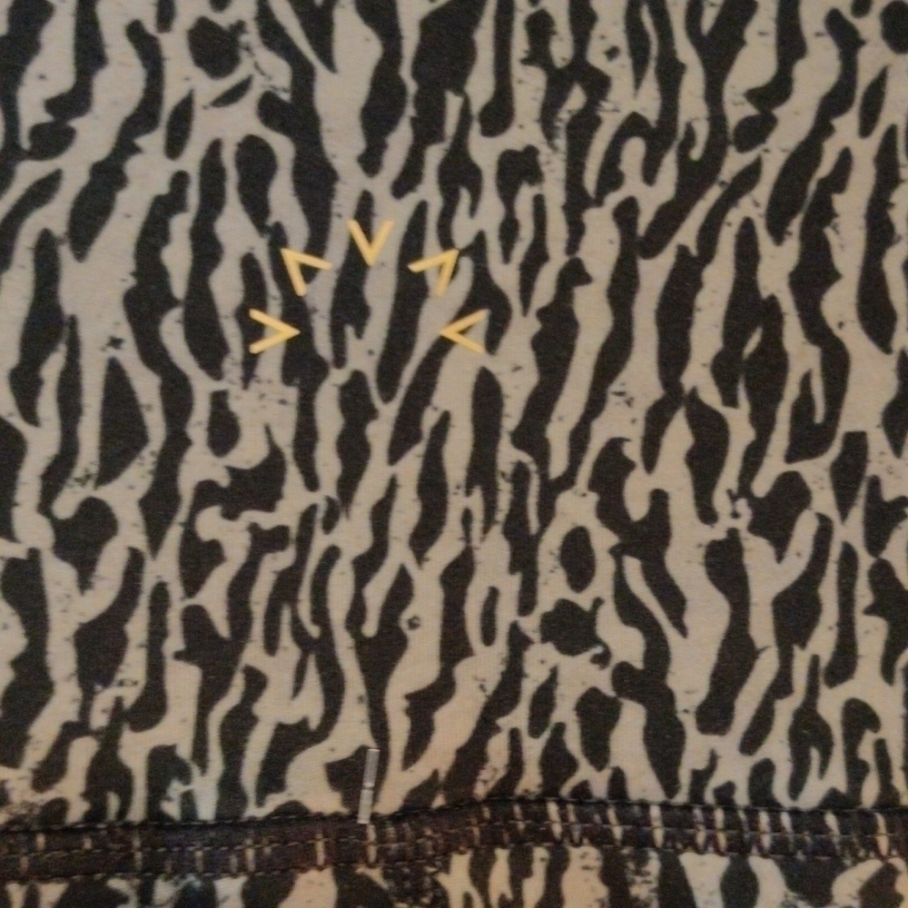 Varley 3/4 Legging NWOT S - Picture 5 of 7